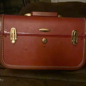 Vintage Taperlite Traincase